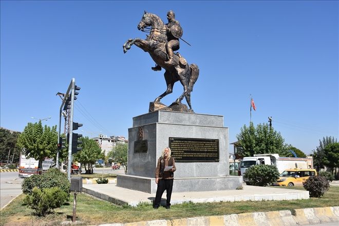Statue of Sultan Alp Arslan, ?, Malazgirt, Turkey