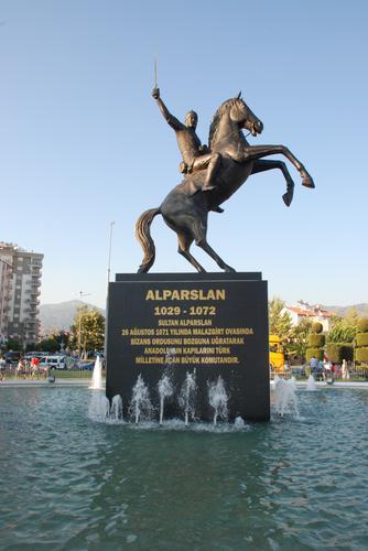 Statue of Sultan Alp Arslan, 2013, Mustafa Tunçay, Aydin, Turkey