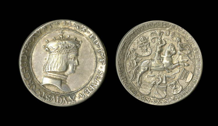 A medal with Maximilian I and a horseman trampling foot soldier and pursuing another, 1516-9, Hungary or Austria