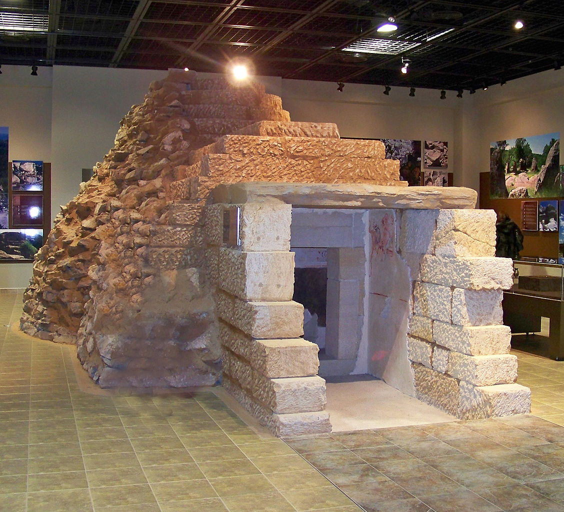 Aleksandrovo tomb, 4th century BC, Haskovo district, Bulgaria