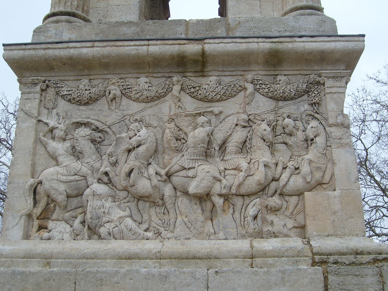 North face relief, mausoleum of the Julii, cr. 40 BC, Glanum, part of Roman Republic (now Saint-Rémy de Provence, France)