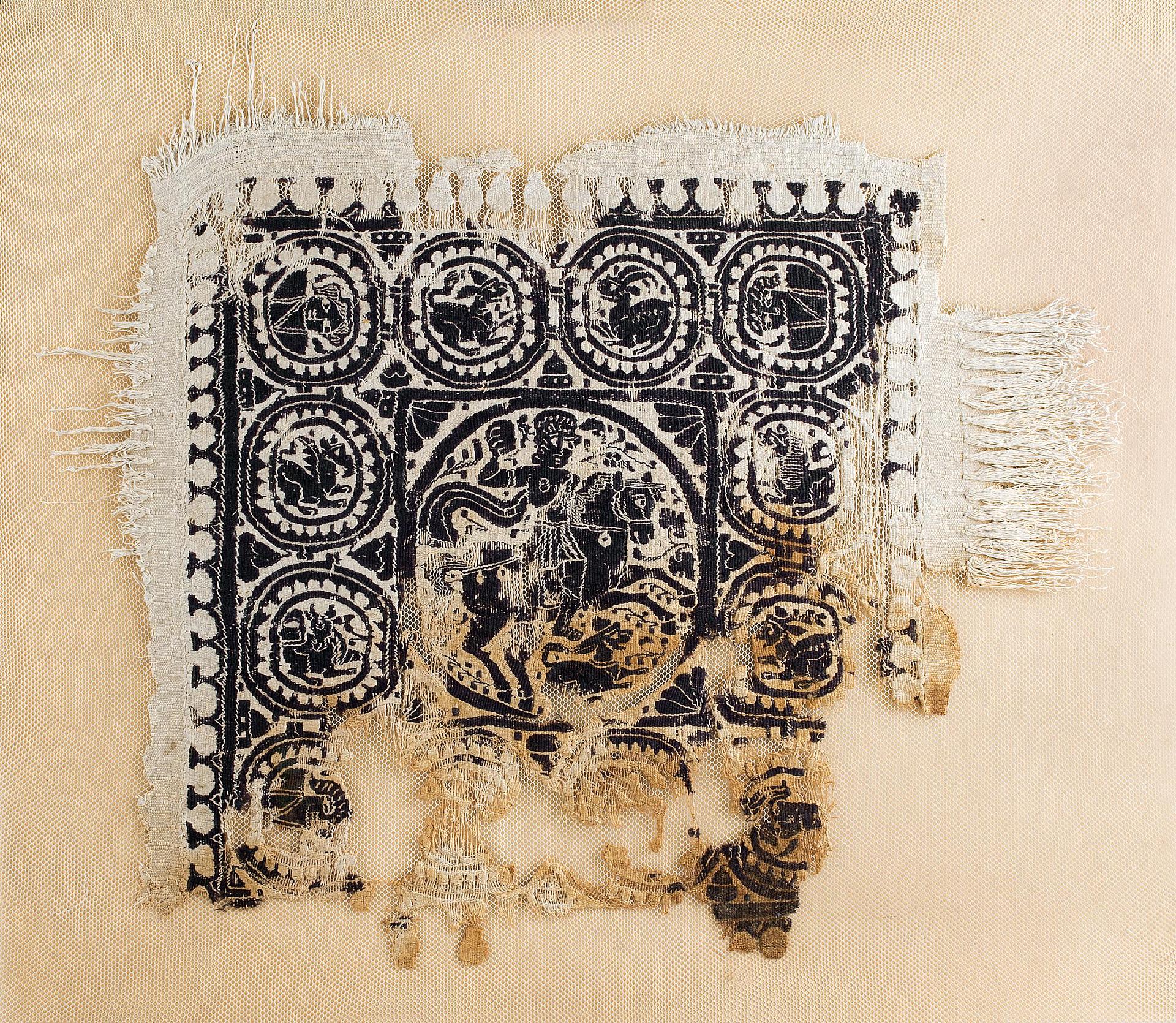 Fabric with the Depiction of an Amazon, 5th century