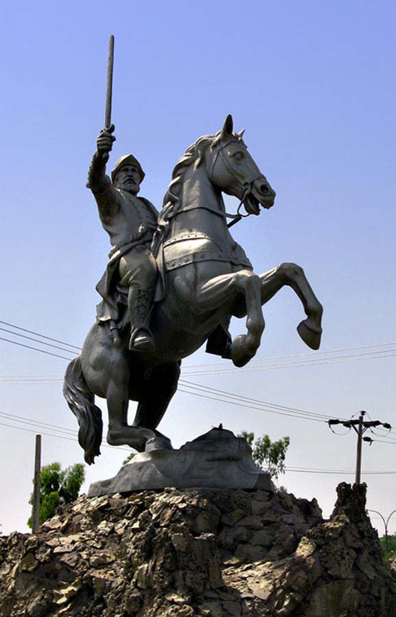 Statue of Ya'qub ibn al-Layth al-Saffar, ?, Dezful, Iran