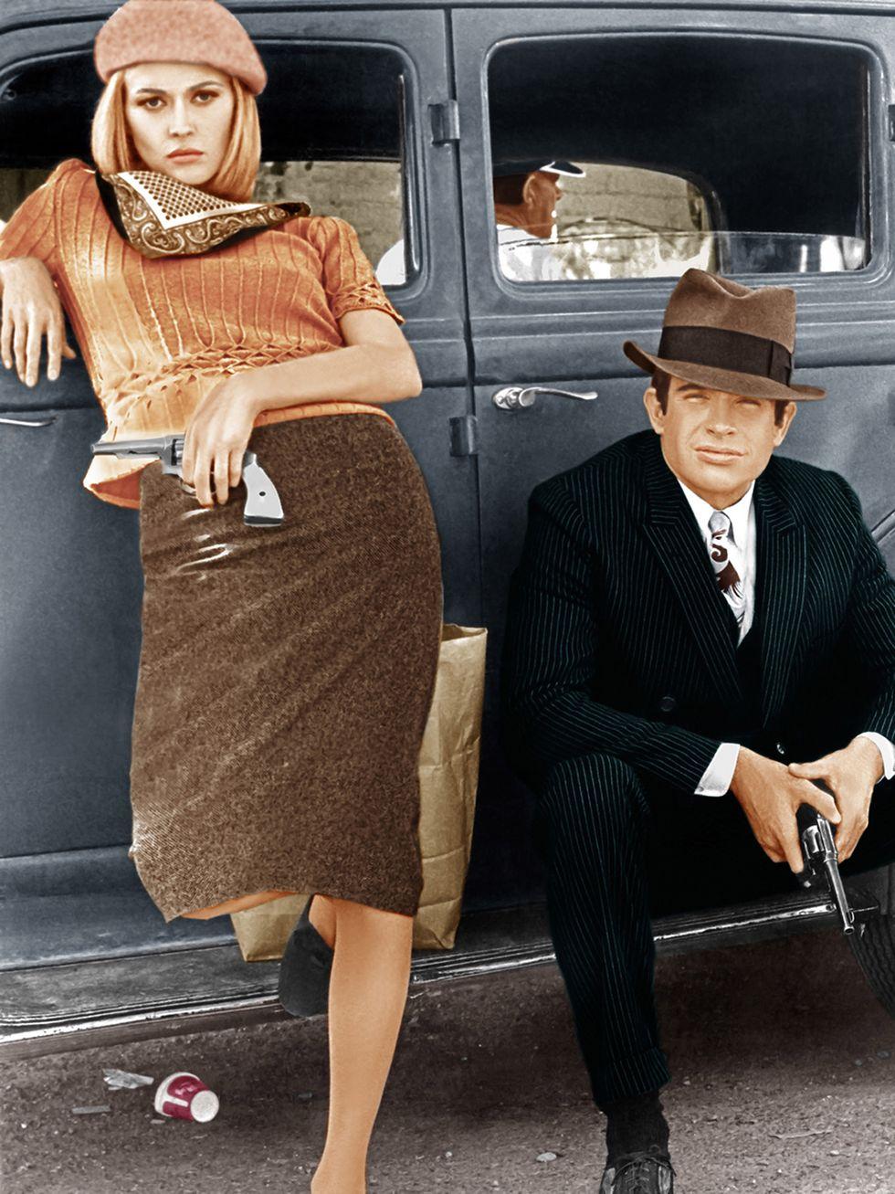 Bonnie Parker (Faye Dunaway) and Clyde Barrow (Warren Beatty), scene from 'Bonnie and Clyde', 1967